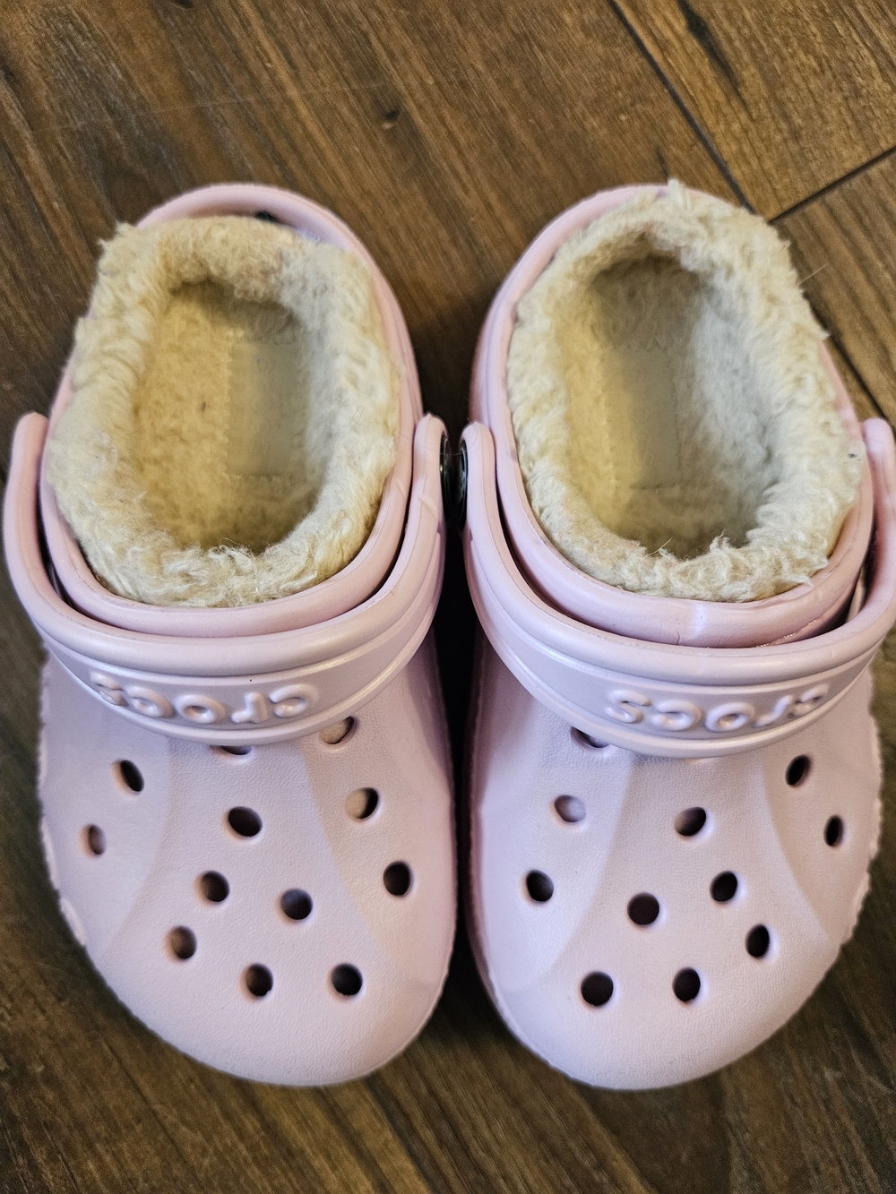 C8 CROCS Kids' Pink Faux-Fur Lined Clog